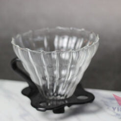 pheu v60 thuy tinh v01 v02 7 1